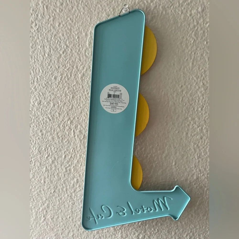 Novelty Wall Decor SUN Motel & Cafe Hanging Sign Target Bullseye